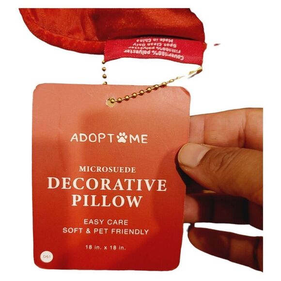 Vintage NWT Microsuede Throw Pillow Christmas Cat Wearing Santa Hat 18x18 - Picture 6 of 7